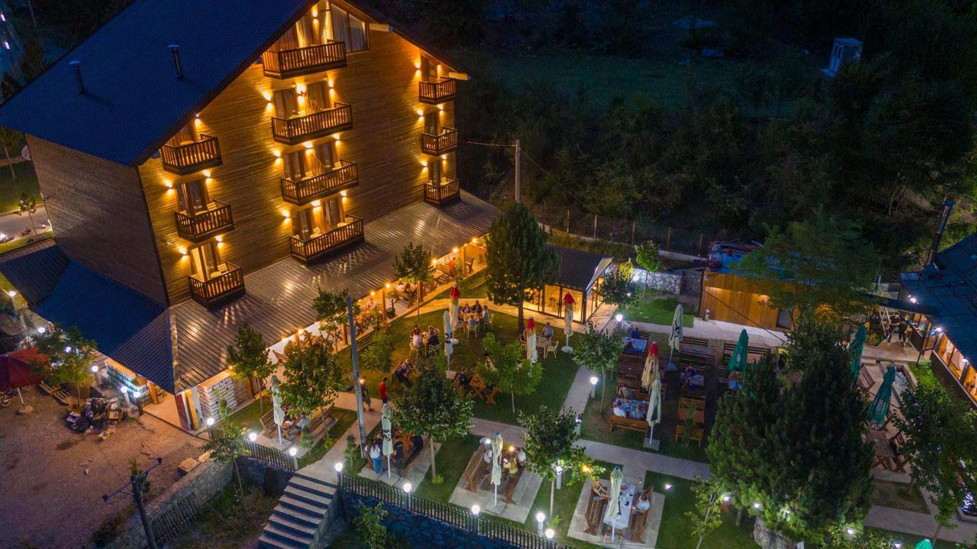 Hotel Jezerca テス エクステリア 写真
