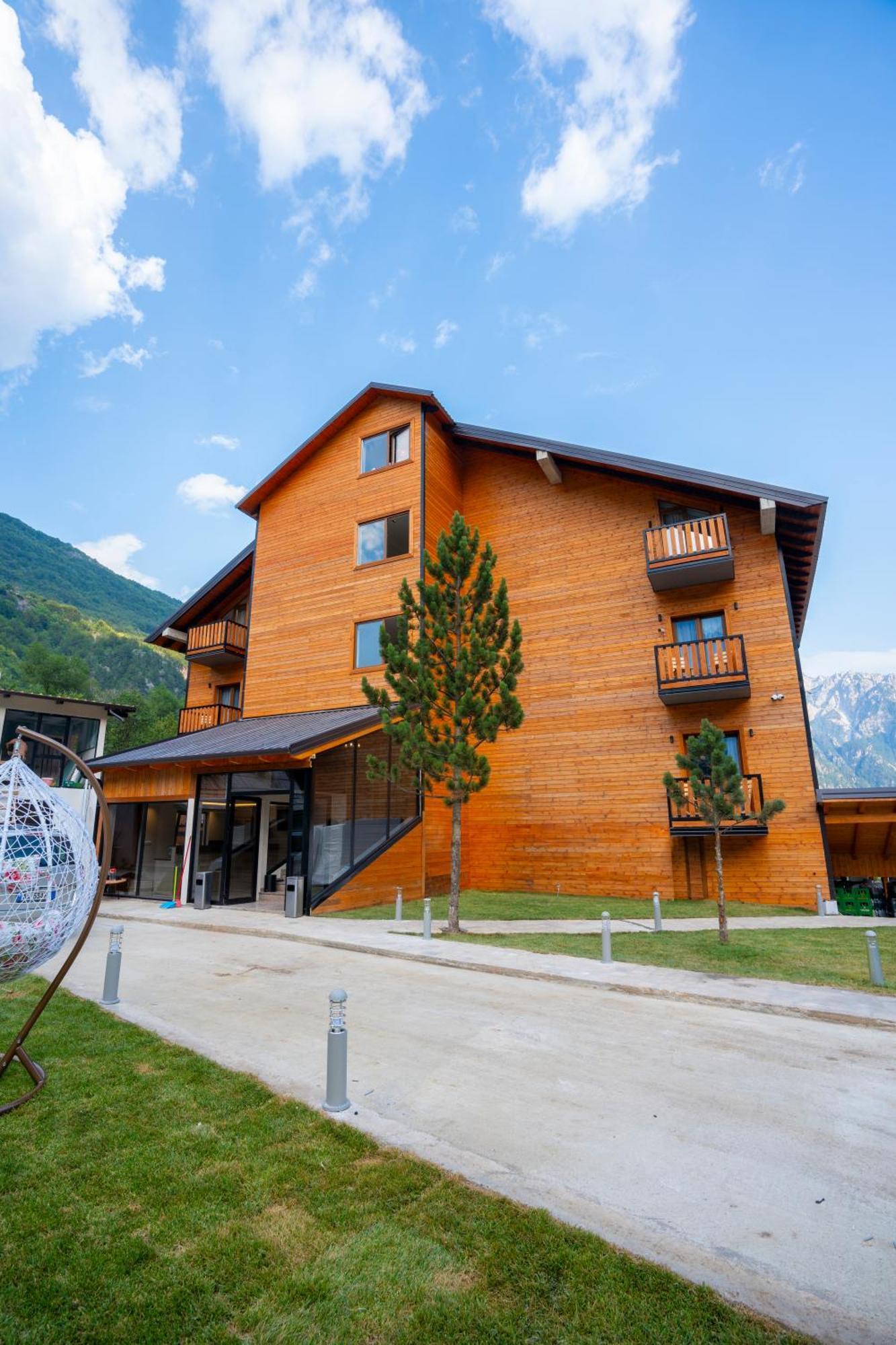 Hotel Jezerca テス エクステリア 写真